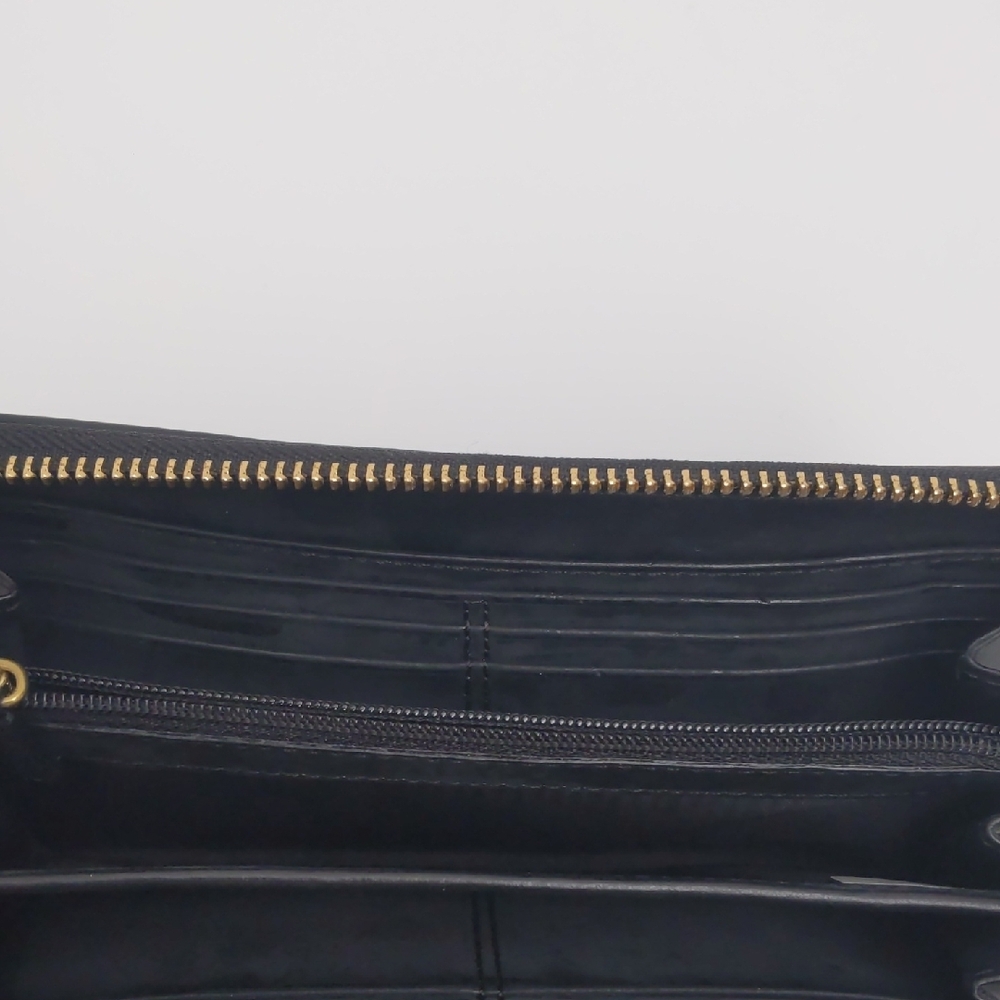 Coach Signature Soho Wallet - Picture 4 of 6